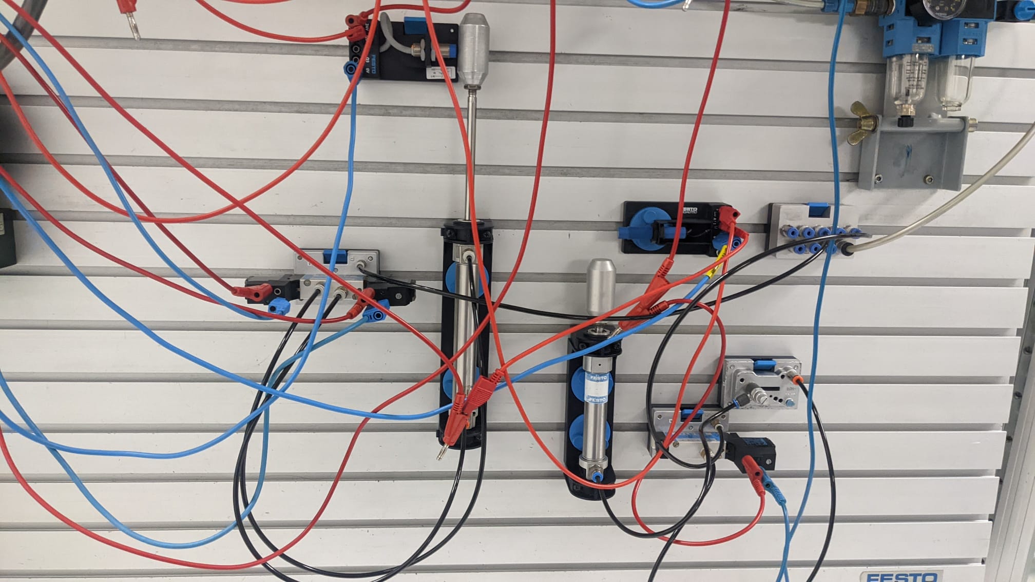 Create Ladder Logic Based on Problems